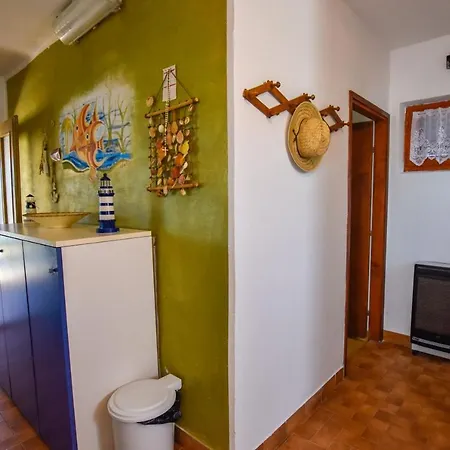 House Marina Nyaraló *