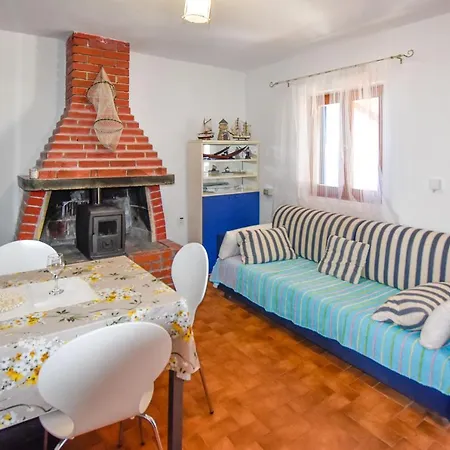 House Marina Tkon