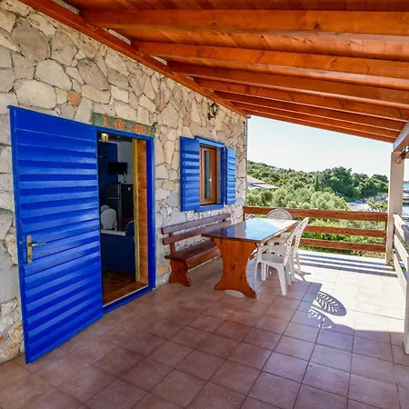 House Marina * Tkon